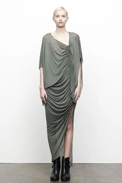Look 15